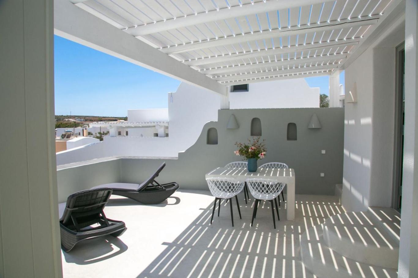 Shades Of White Villas Emporio  Екстер'єр фото