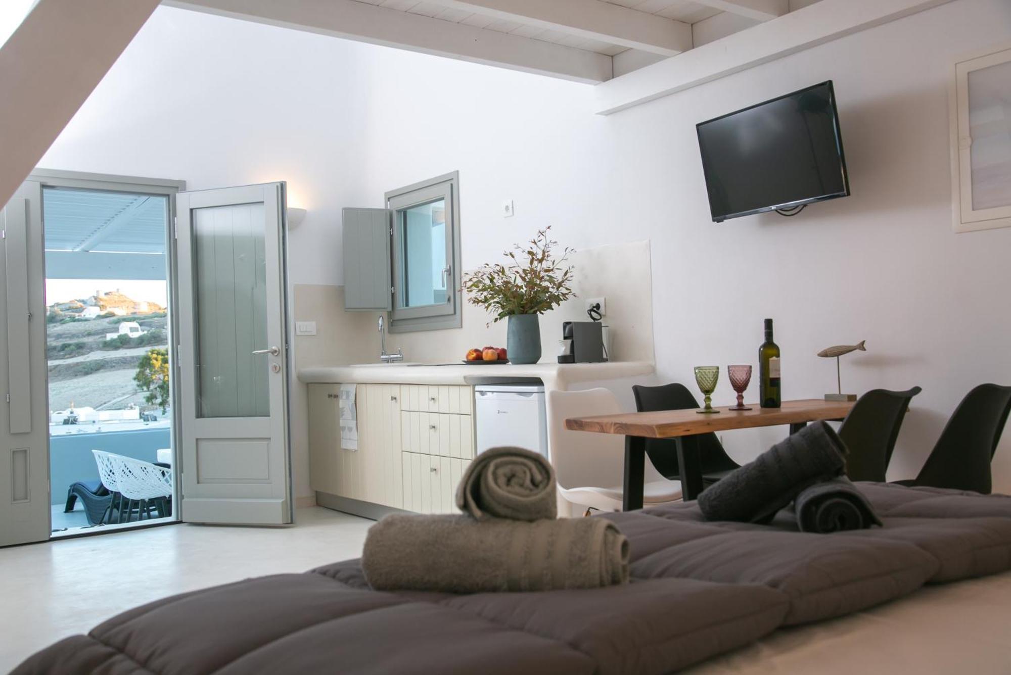 Shades Of White Villas Emporio  Екстер'єр фото